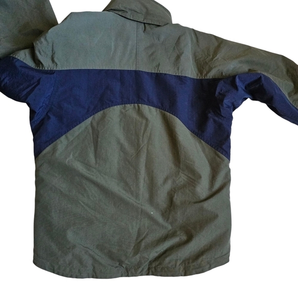 Columbia Green and Navy Winter Jacket with Hood - Picture 3 of 11